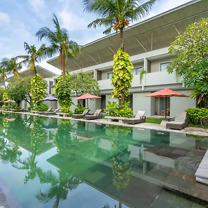 https://the-oasis-kuta.ubudhotelsnow.com